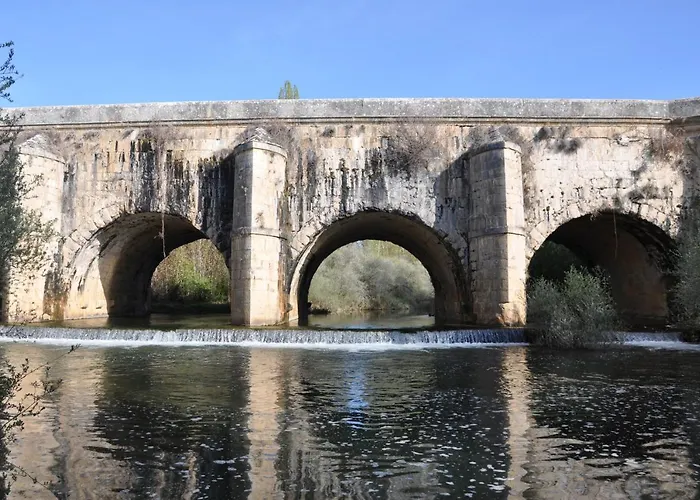 Carrecalzada 호텔 2*